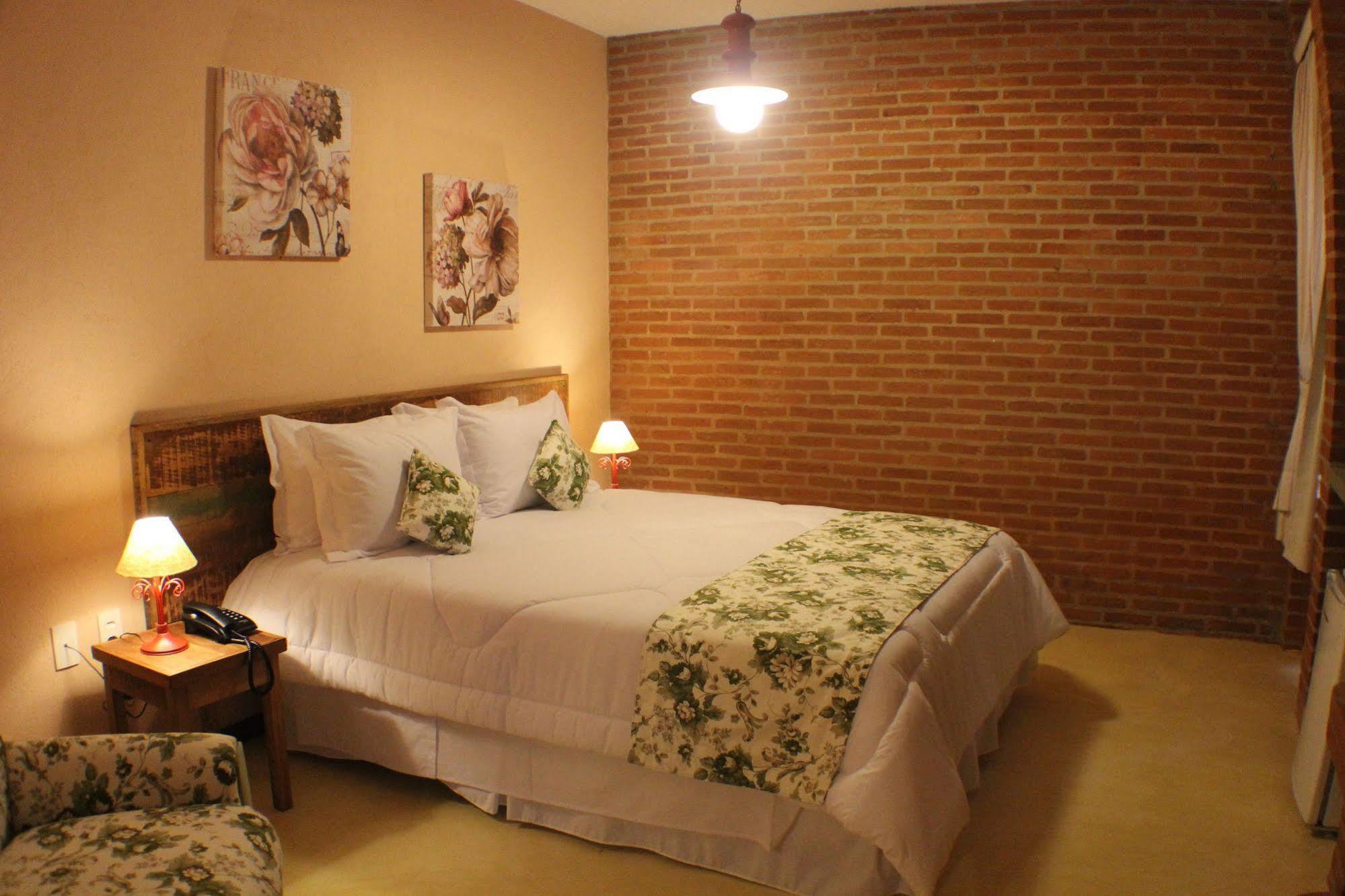 Pousada Villa dos Leais Serra Negra  Extérieur photo